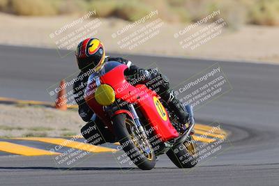 media/Oct-08-2022-SoCal Trackdays (Sat) [[1fc3beec89]]/Turn 10 (945am)/